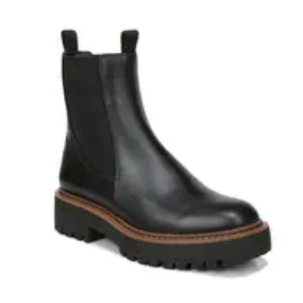EUC Sam Edelman Laguna Waterproof
Chelsea Boot